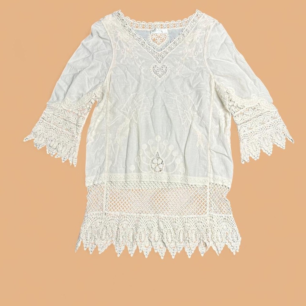 Simi Sue Crochet Lace Tunic Top Small Cream Boho Fairy Cottagecore Heart V-Neck